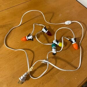 1 set of 5 light for ceramic village in working condition, includes bulbs